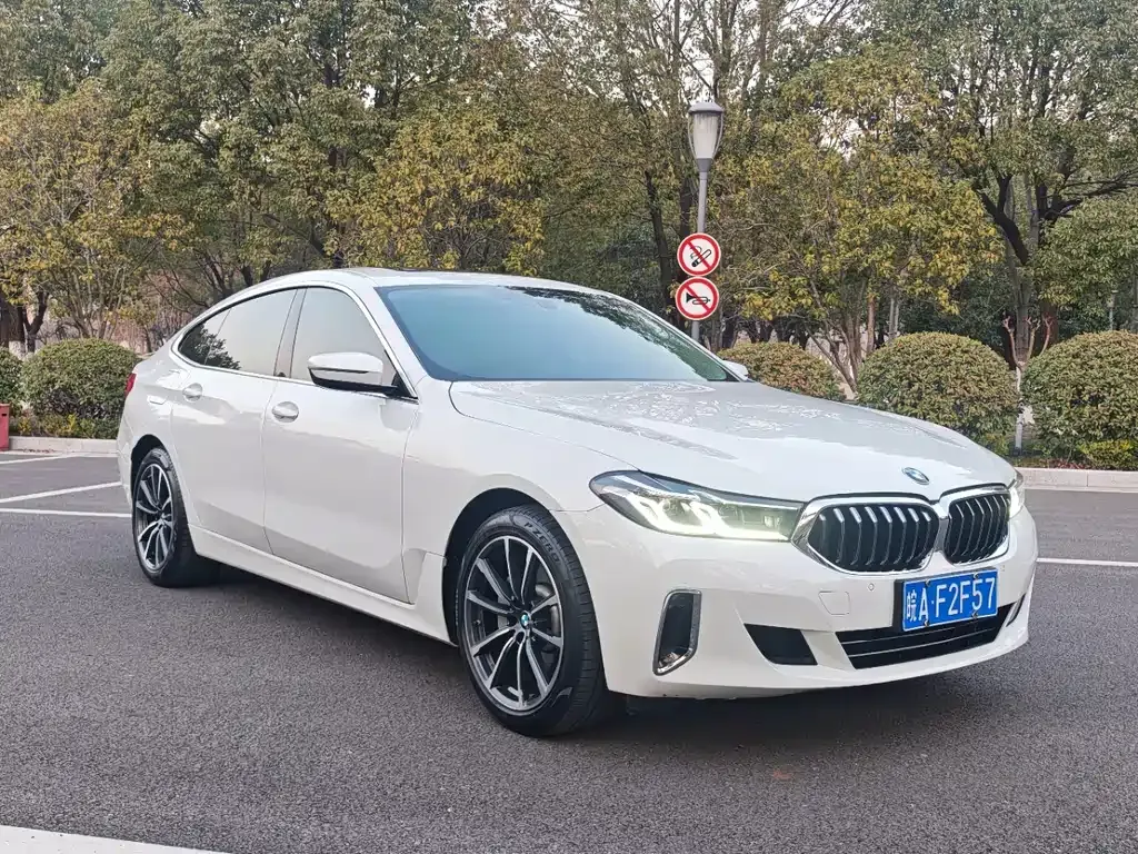 BMW 6 Series GT — фото 10