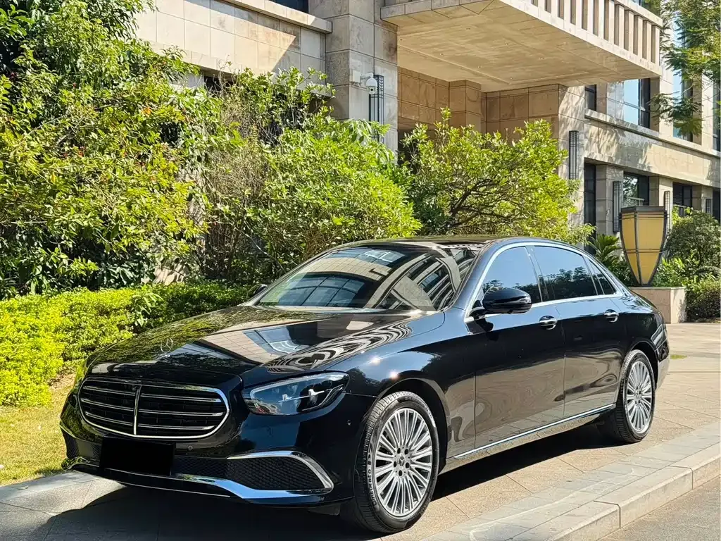 Mercedes-Benz E-Class 2023 из CN, фото 1