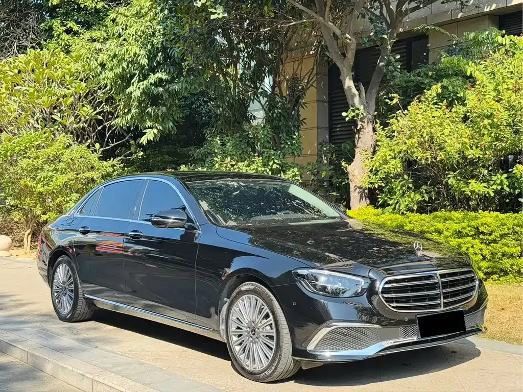Mercedes-Benz E-Class 2023 из CN, фото 6