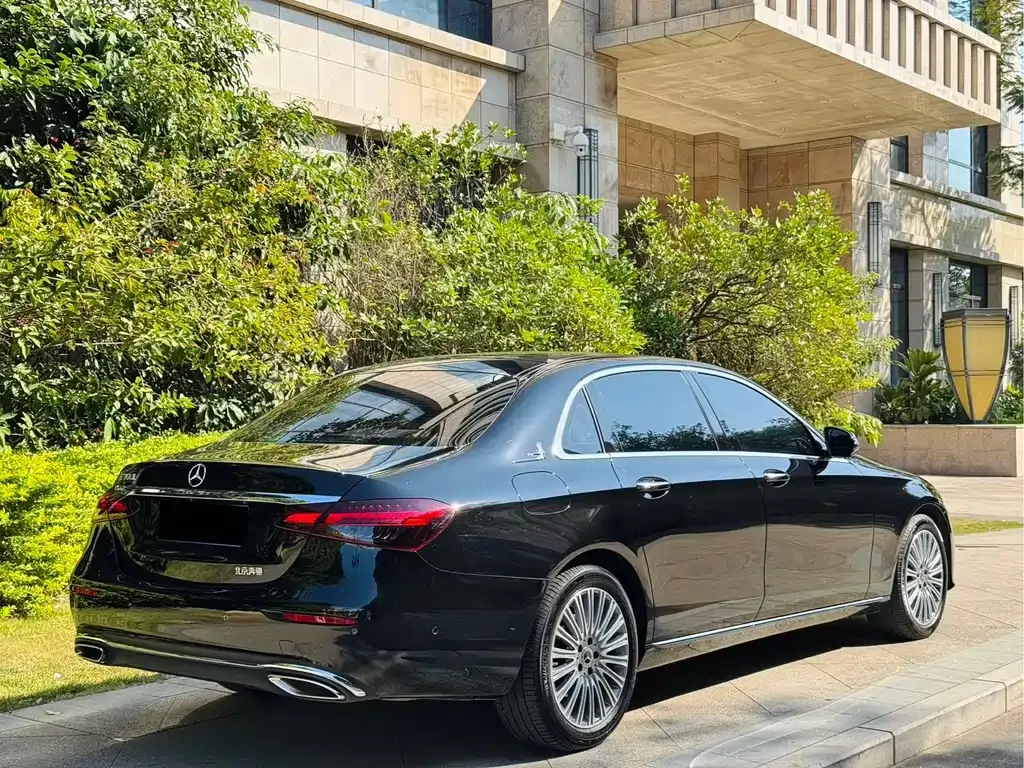 Mercedes-Benz E-Class 2023 из CN, фото 8