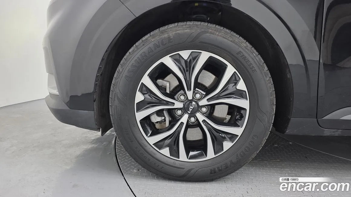 Kia Carnival 2023 из KR, фото 3