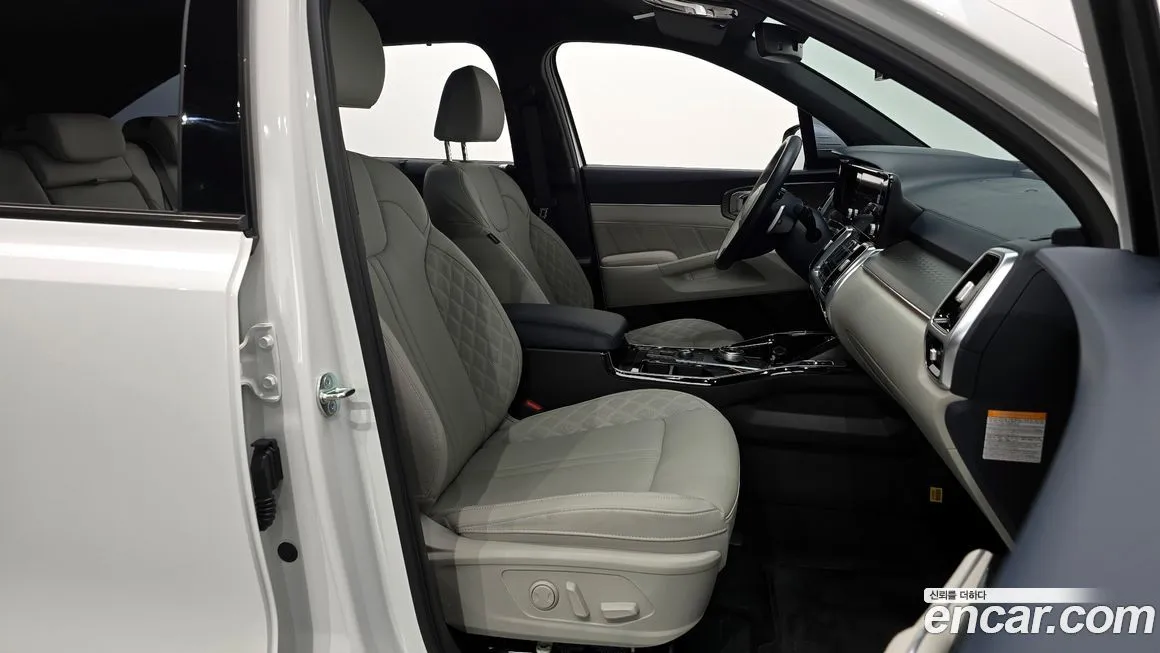 Kia Sorento — фото 6