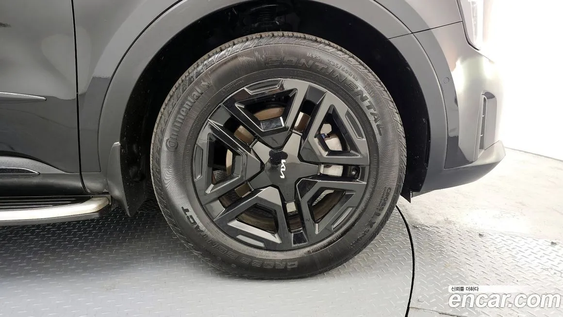 Kia Sorento — фото 5