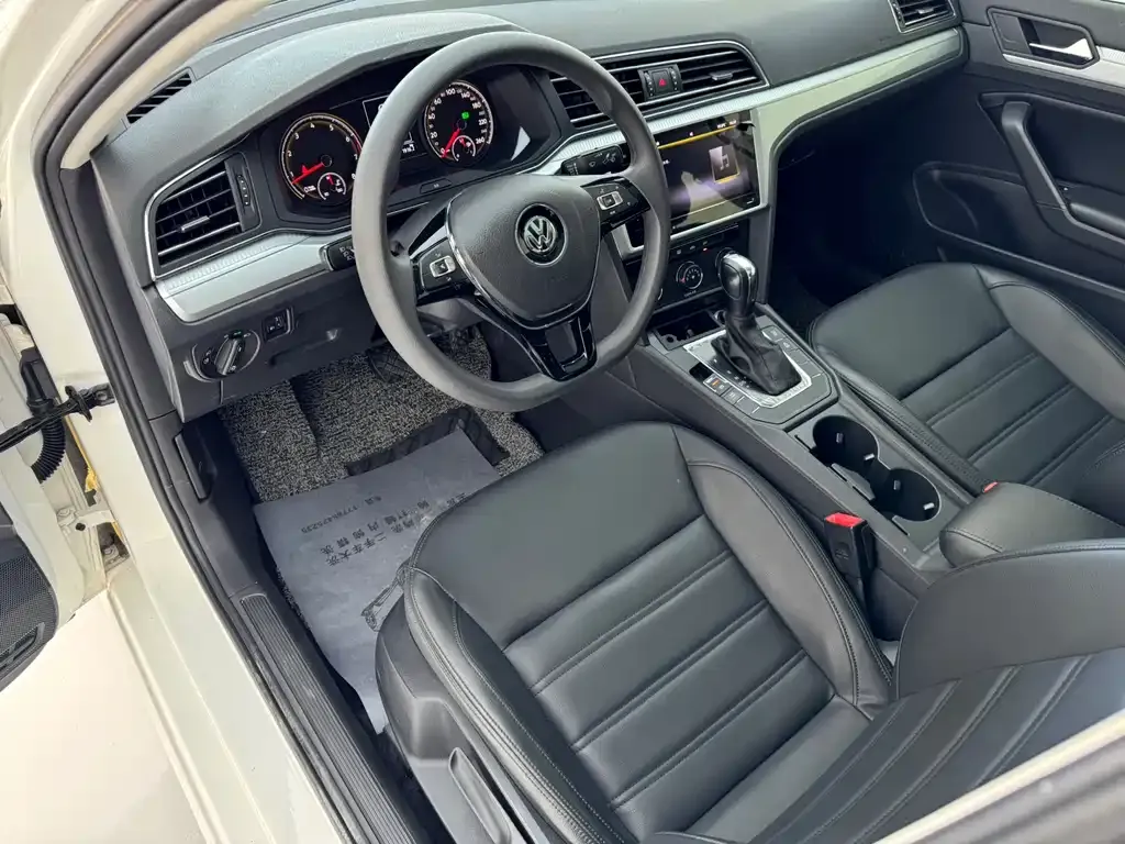 Volkswagen Lamando 2021 из CN, фото 10