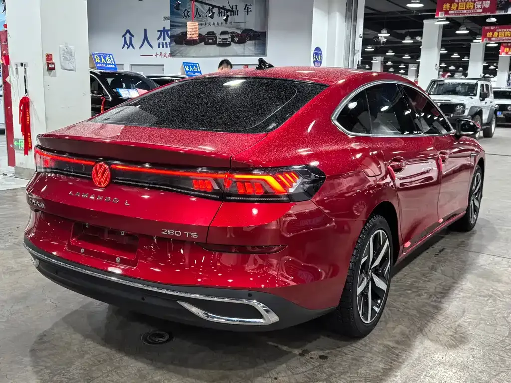 Volkswagen Lamando 2023 из CN, фото 8