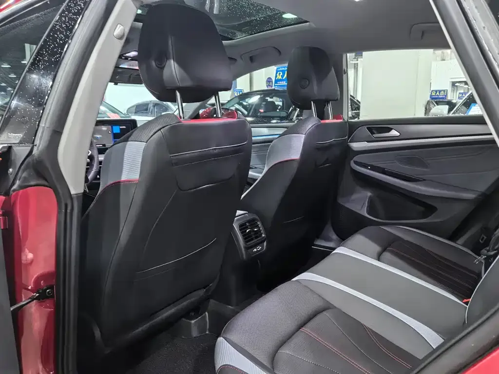 Volkswagen Lamando 2023 из CN, фото 3