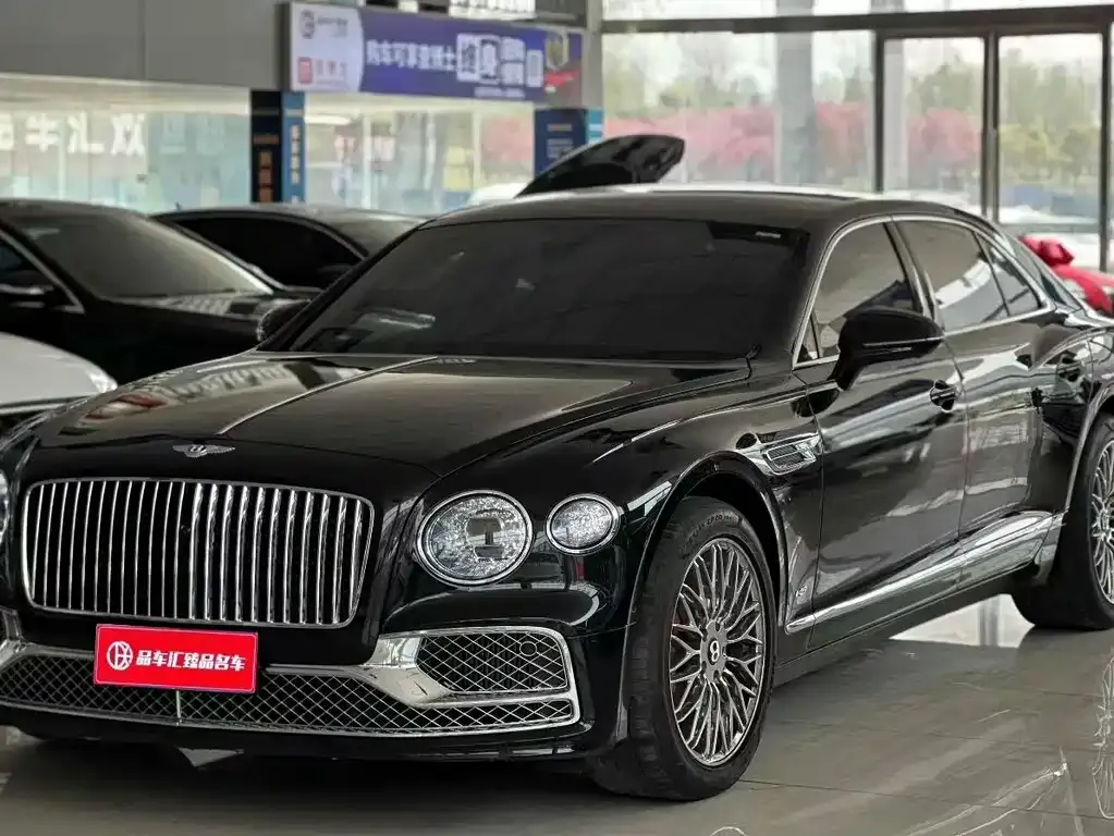 Bentley Flying Spur 2022 из CN, фото 1