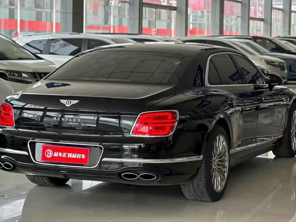 Bentley Flying Spur 2022 из CN, фото 7