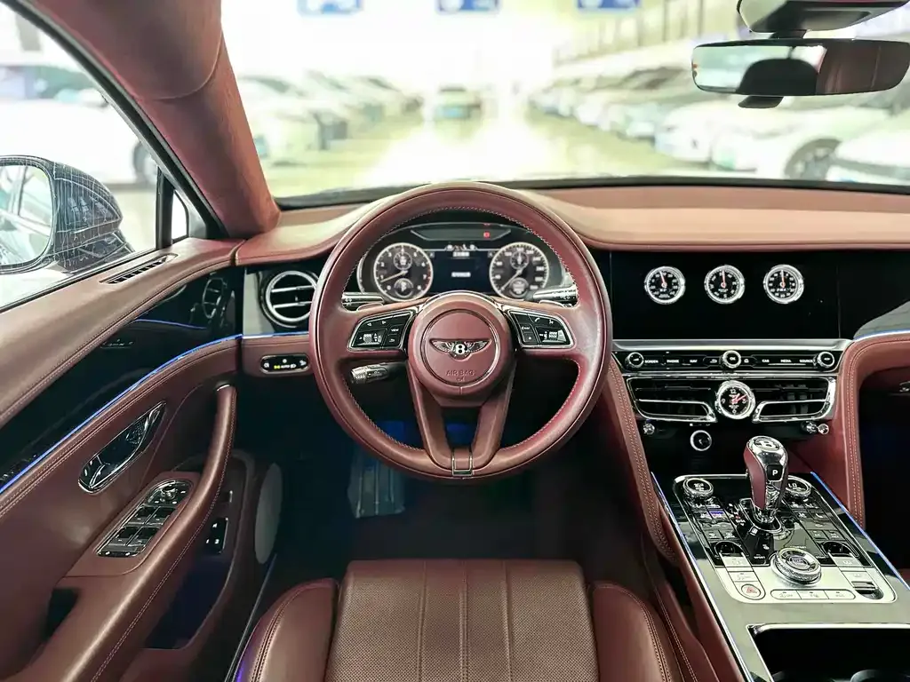 Bentley Flying Spur 2022 из CN, фото 8