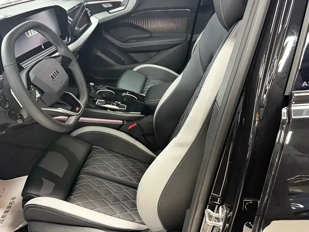 Audi A5L 2025 из CN, фото 2