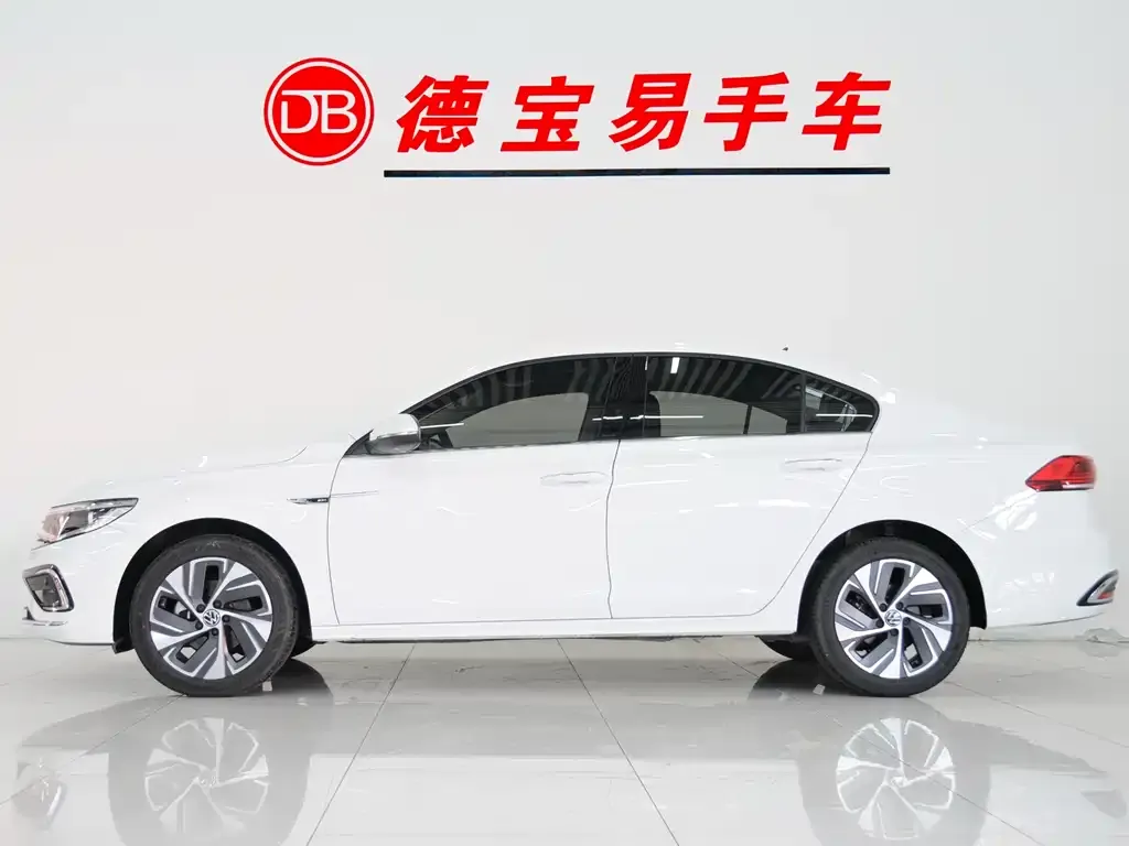 Volkswagen Bora 2024 из CN, фото 5