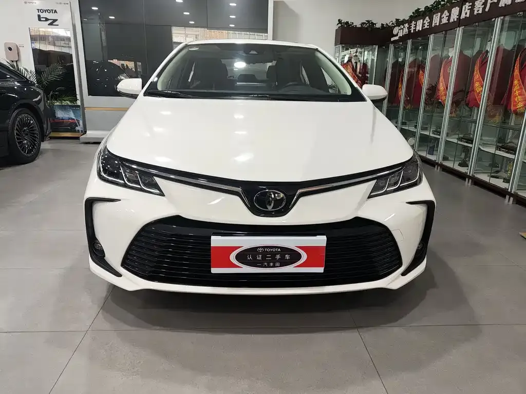 Toyota Corolla 2022 из CN, фото 1