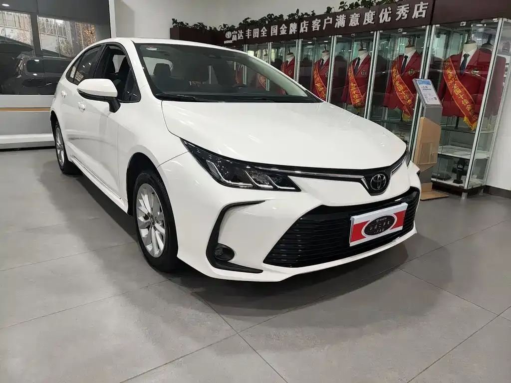 Toyota Corolla 2022 из CN, фото 10