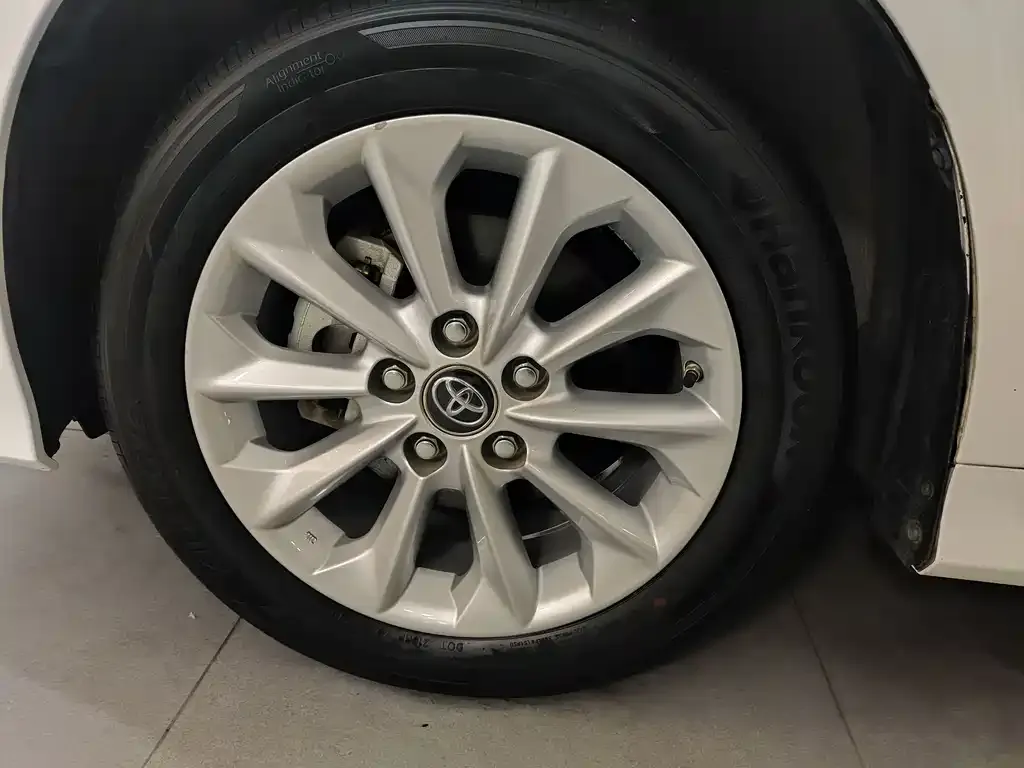 Toyota Corolla 2022 из CN, фото 3