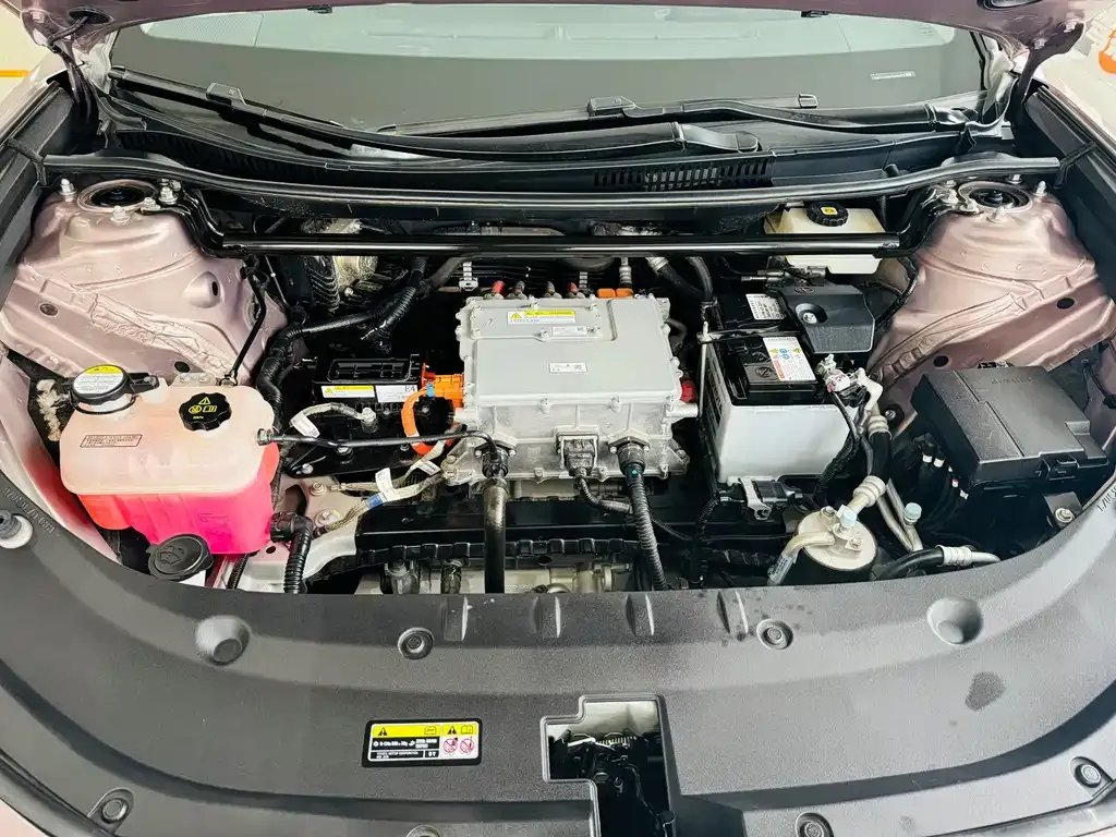 Toyota bZ3 2023 из CN, фото 7
