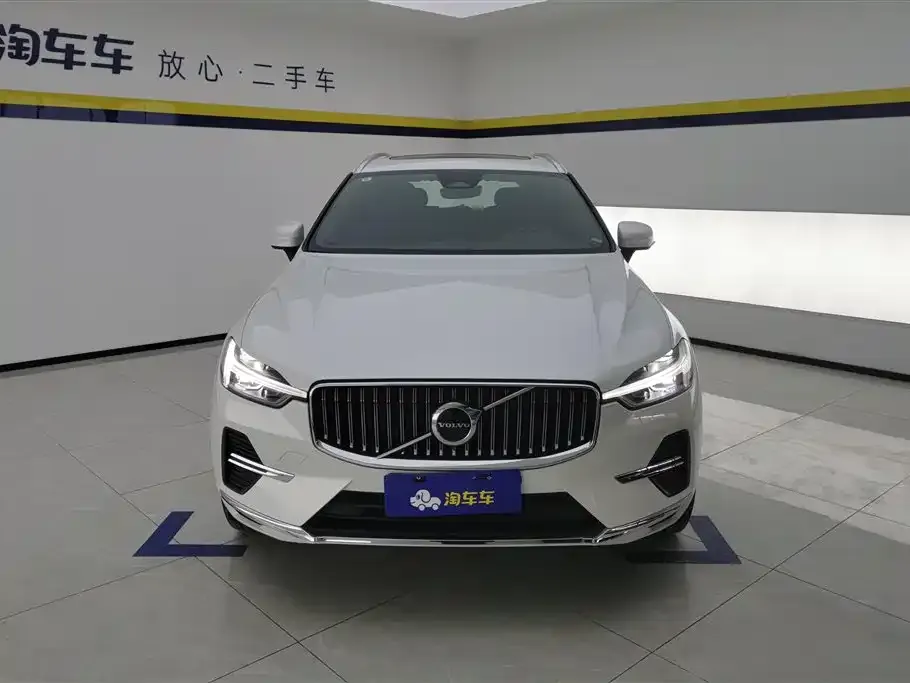 Volvo XC60 — фото 6