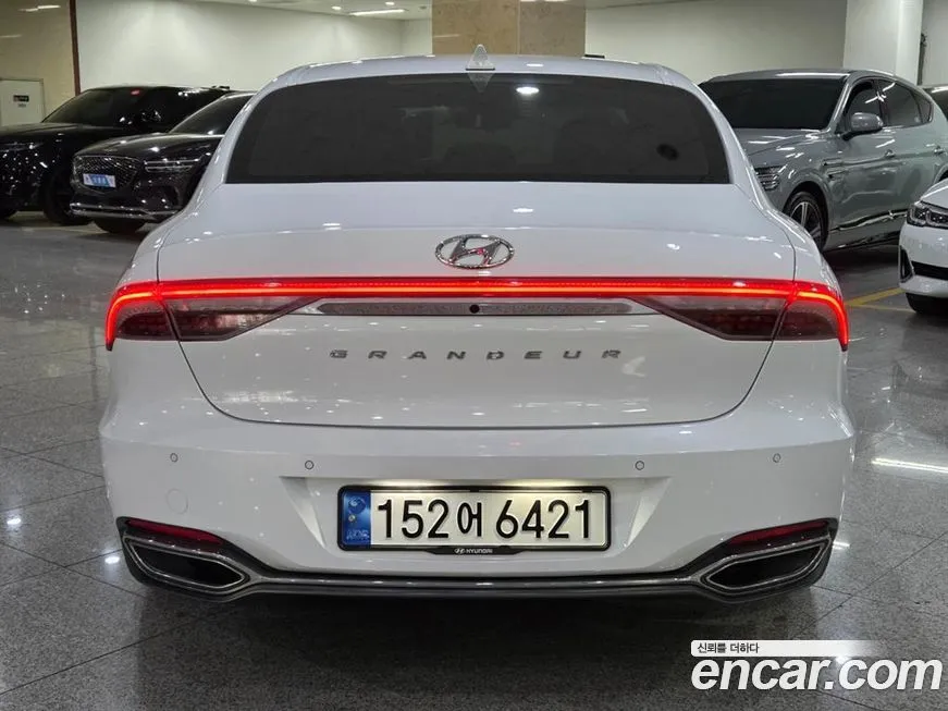 Hyundai Grandeur — фото 10