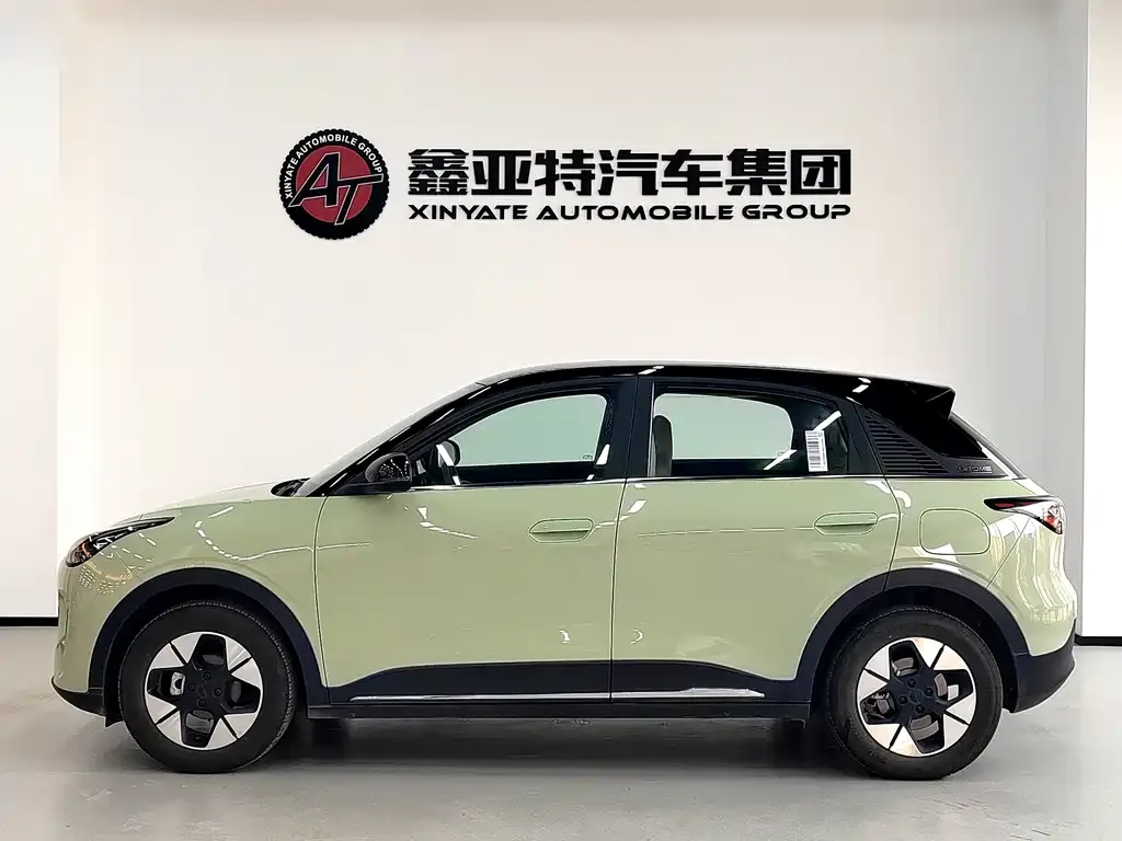 Geely Starburst — фото 10