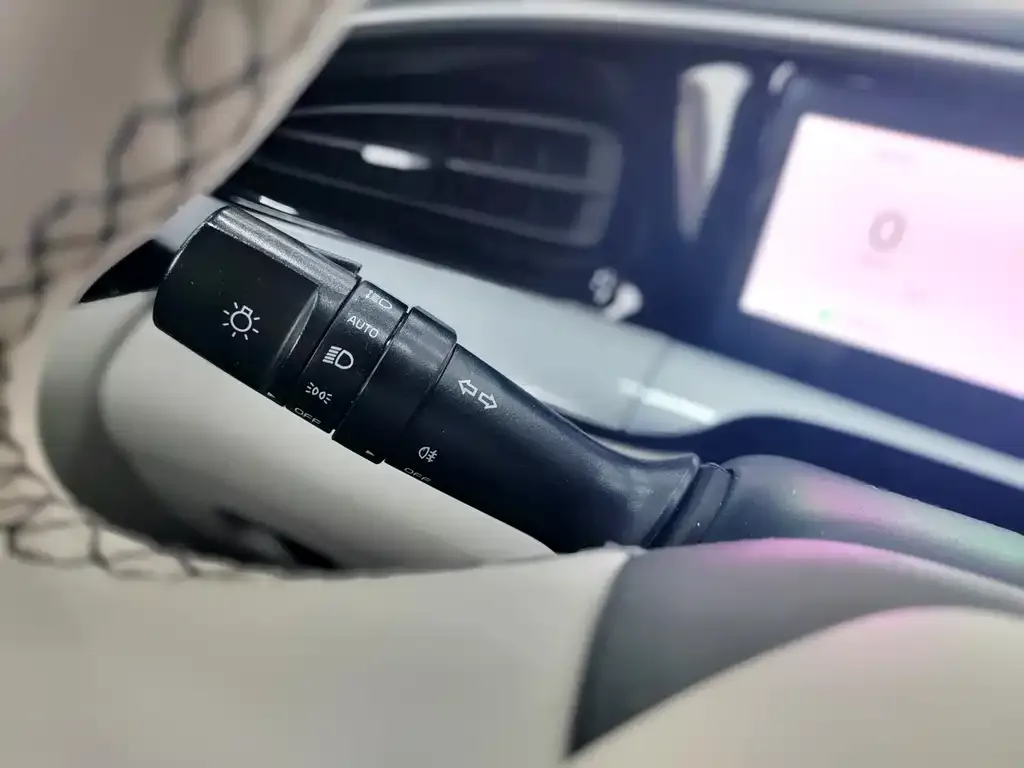 Geely Starburst — фото 2
