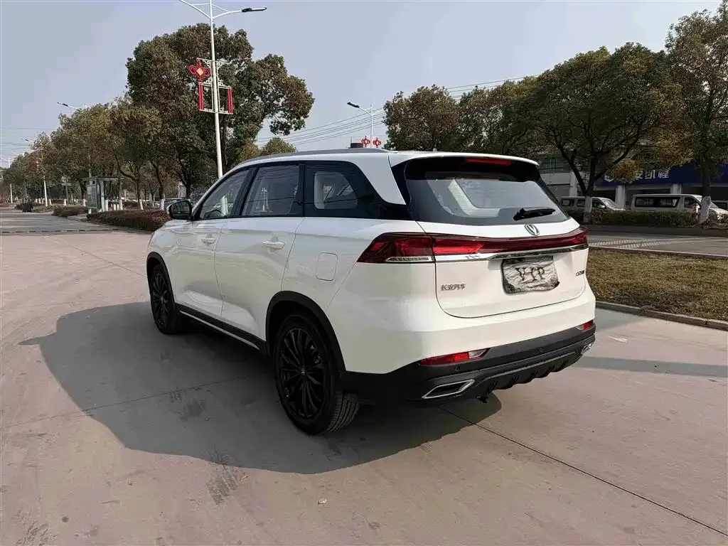 Changan CS75 2025 из CN, фото 5