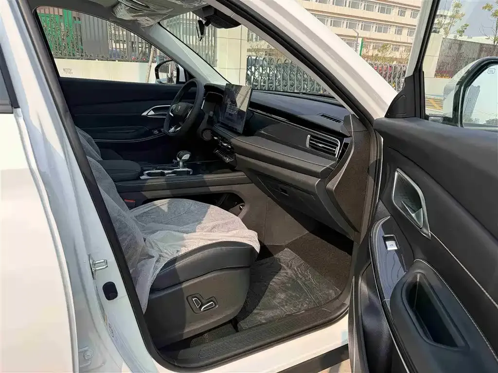 Changan CS75 2025 из CN, фото 8