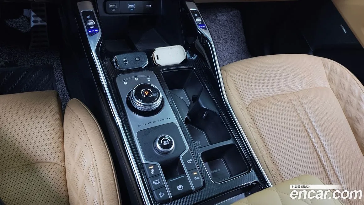 Kia Sorento — фото 9