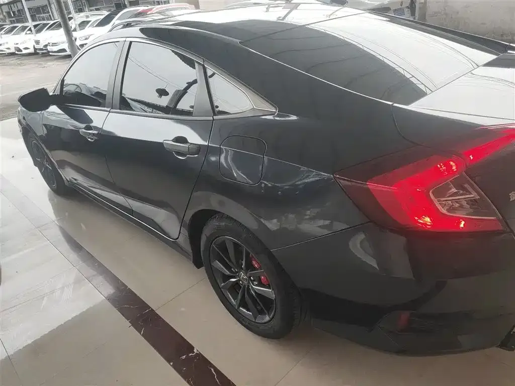 Honda Civic 2021 из CN, фото 5
