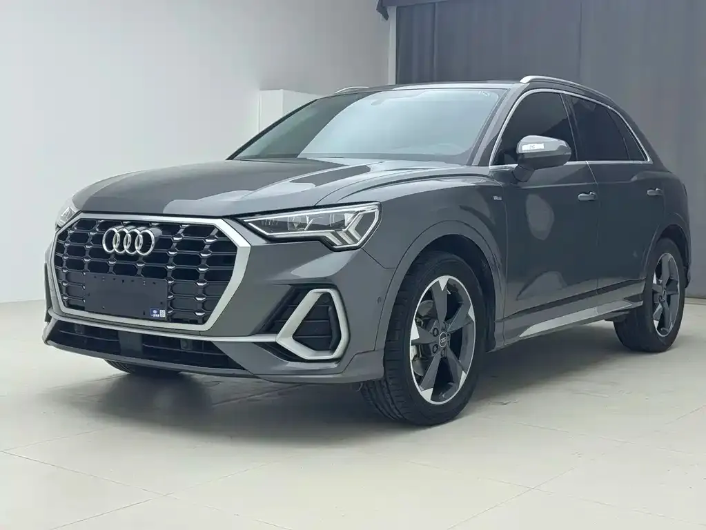 Audi Q3 2022 из CN, фото 1