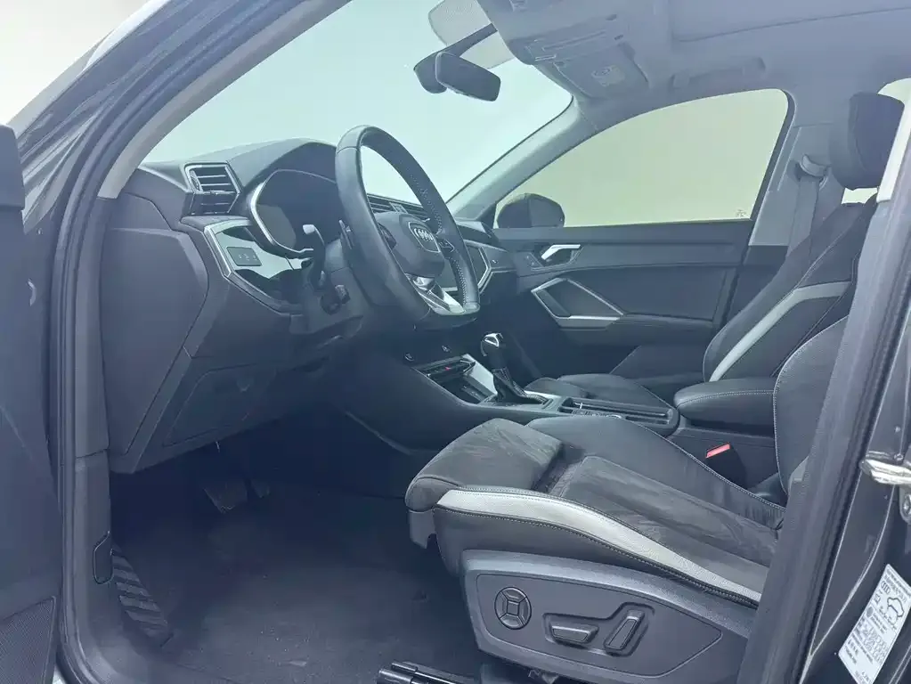 Audi Q3 2022 из CN, фото 5