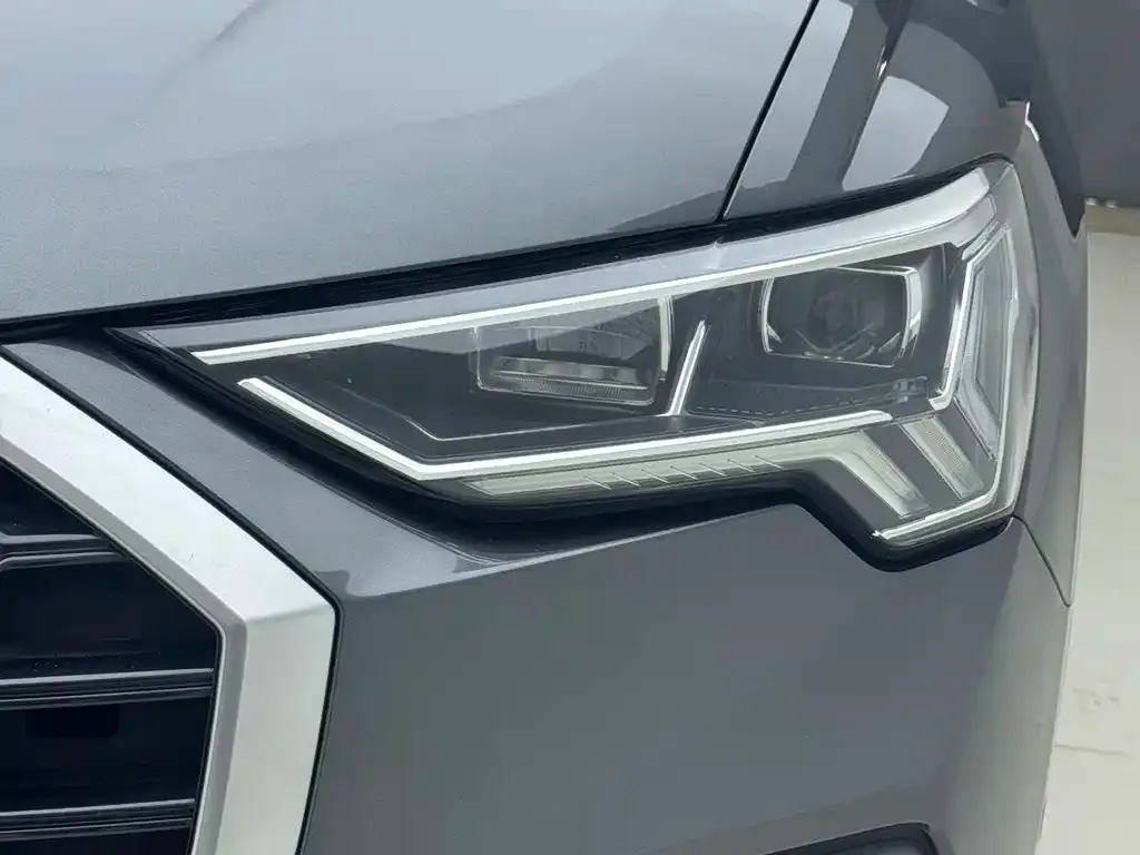 Audi Q3 2022 из CN, фото 10