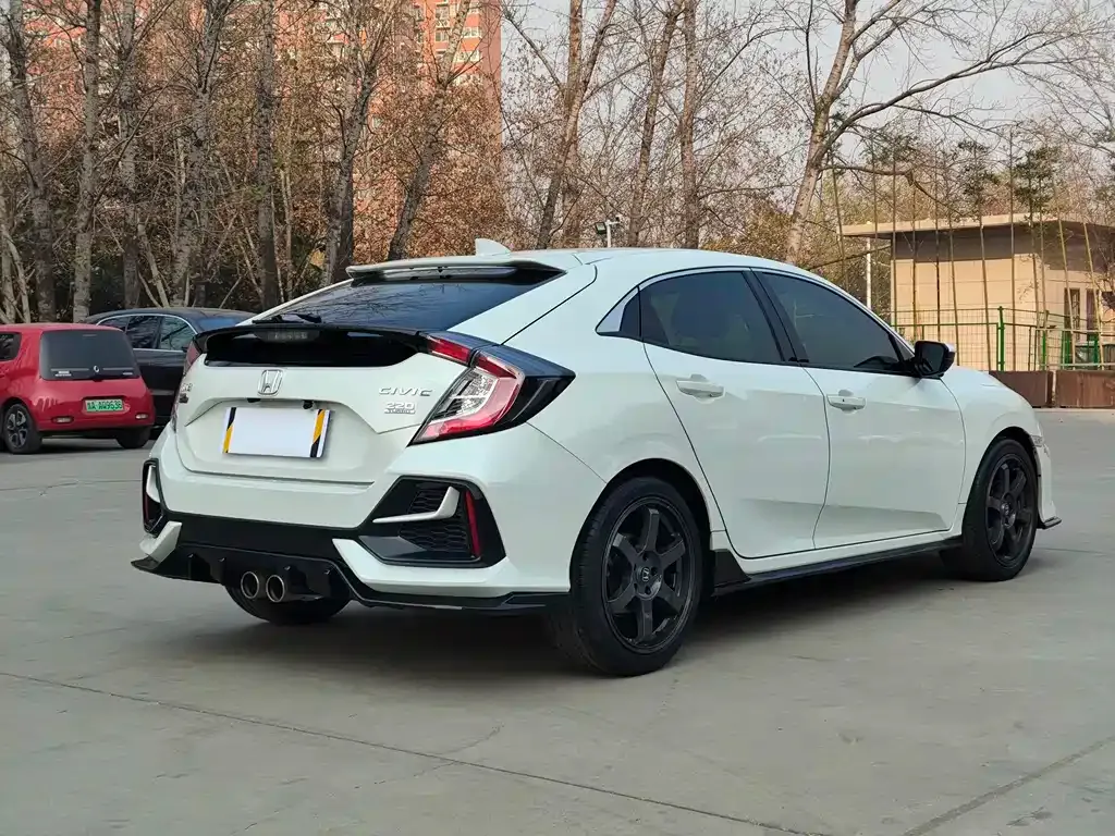 Honda Civic — фото 6