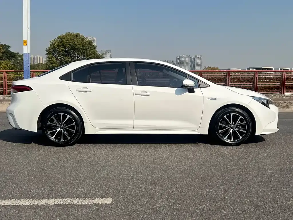 Toyota Levin 2024 из CN, фото 9