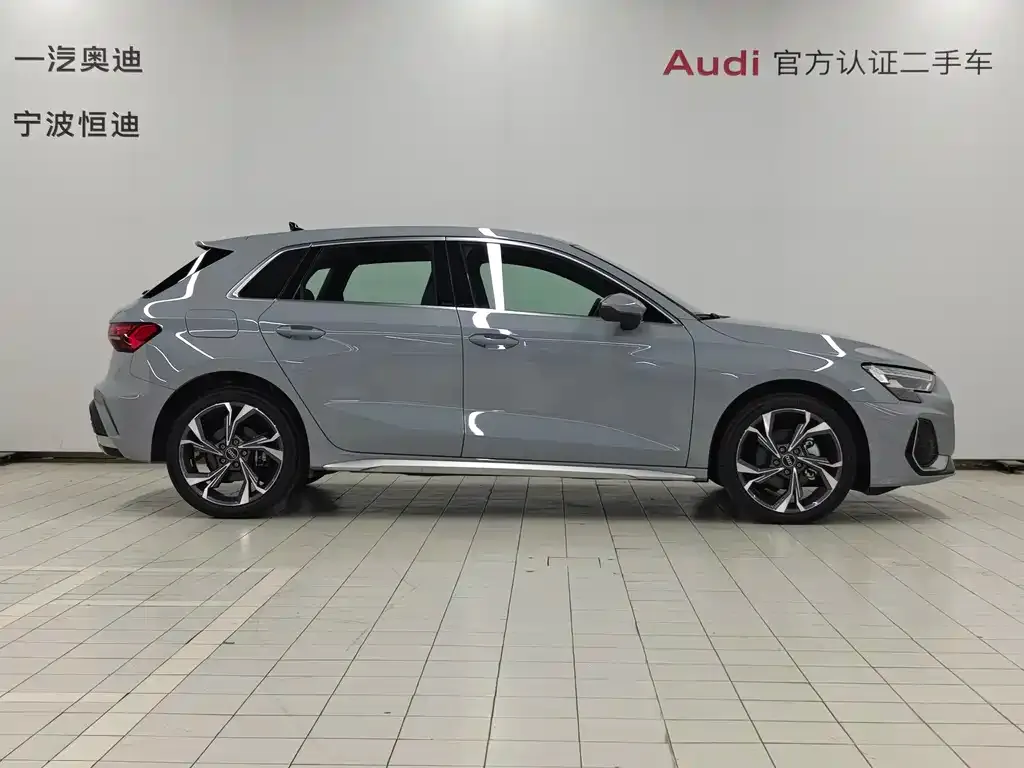 Audi A3 2024 из CN, фото 7