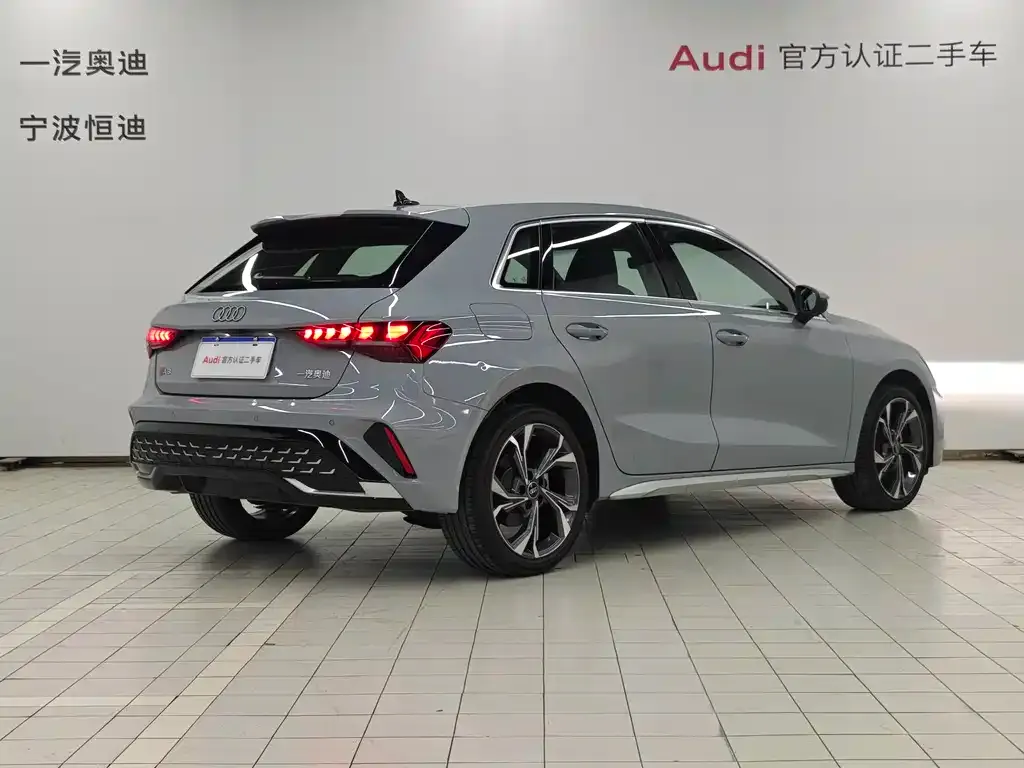 Audi A3 2024 из CN, фото 8