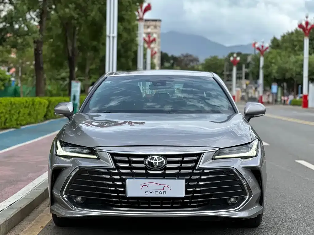 Toyota Avalon 2023 из CN, фото 6