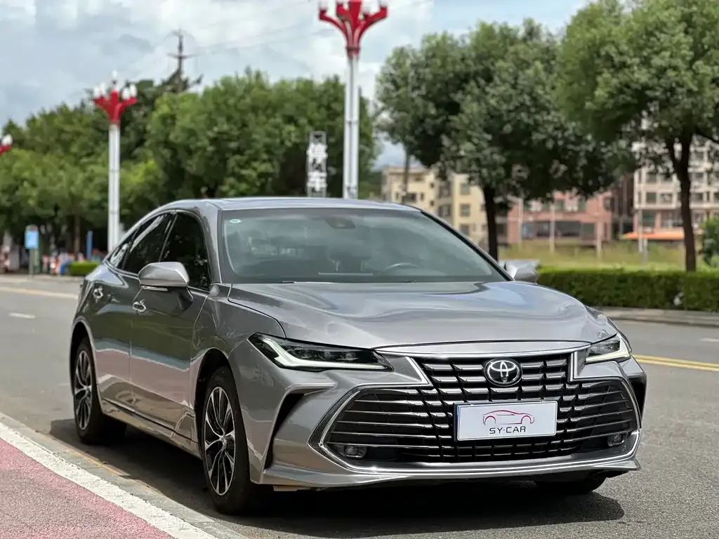 Toyota Avalon 2023 из CN, фото 5