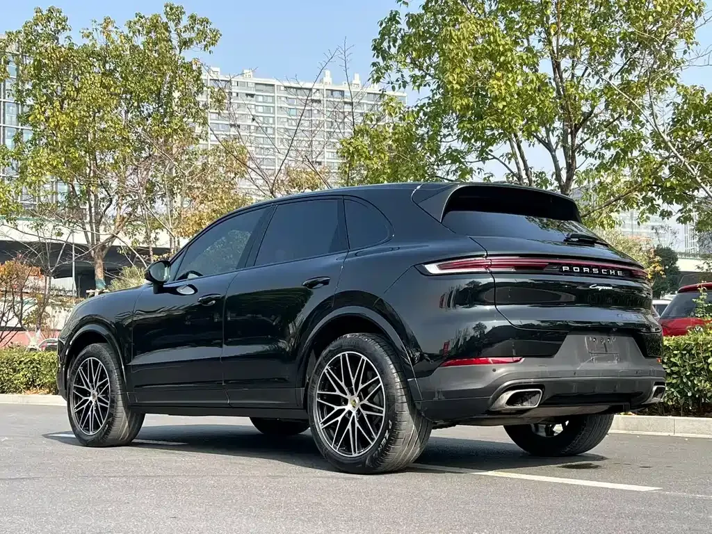 Porsche Cayenne 2025 из CN, фото 7