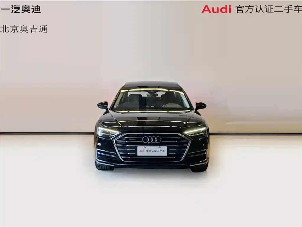Audi A8 — фото 4