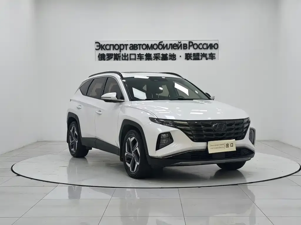 Hyundai Tucson — фото 5