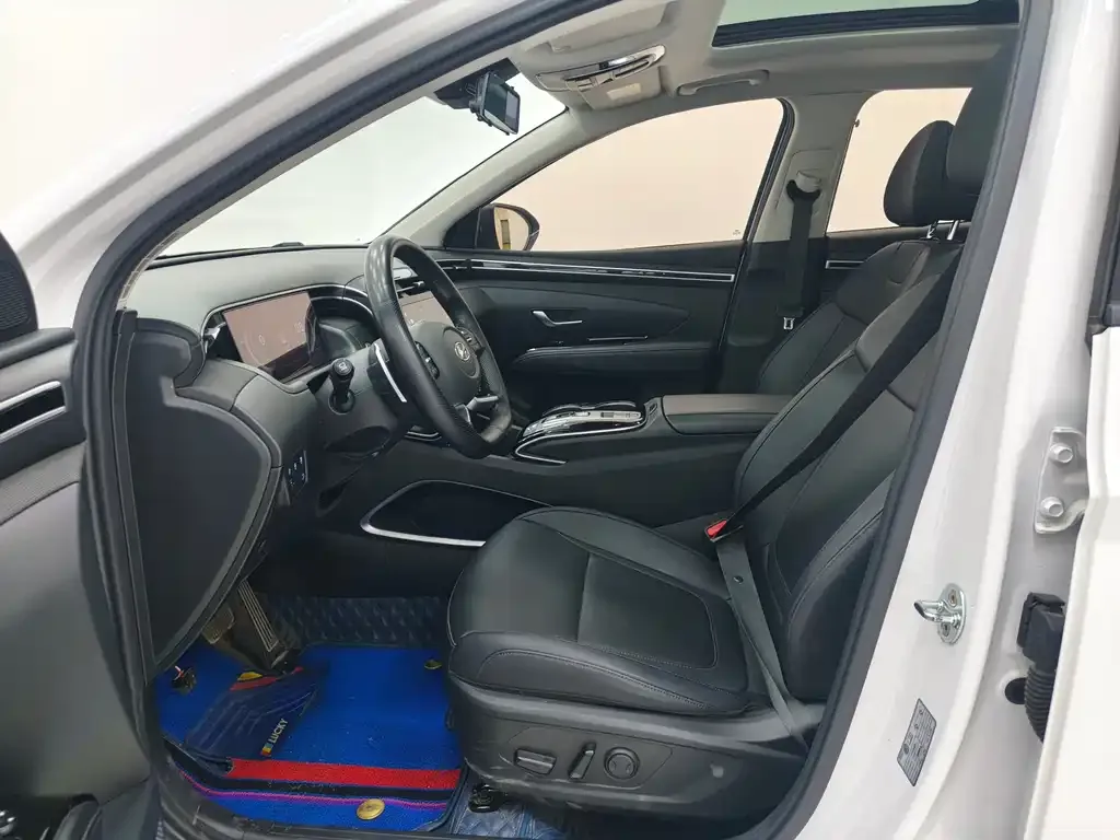 Hyundai Tucson — фото 6