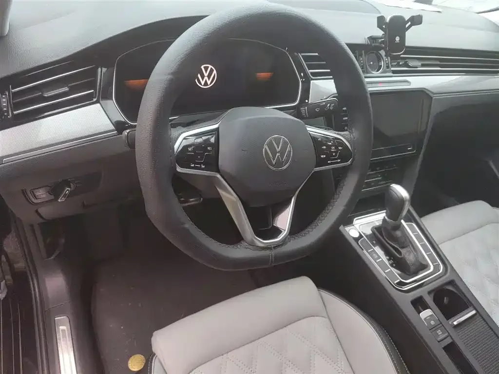 Volkswagen Magotan 2023 из CN, фото 4