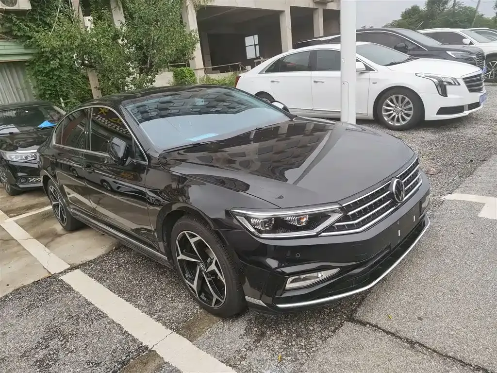 Volkswagen Magotan 2023 из CN, фото 8