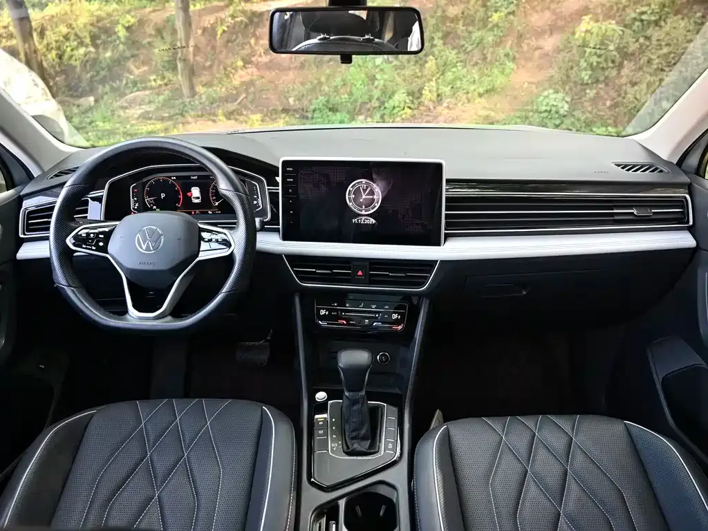 Volkswagen Tiguan L 2021 из CN, фото 6