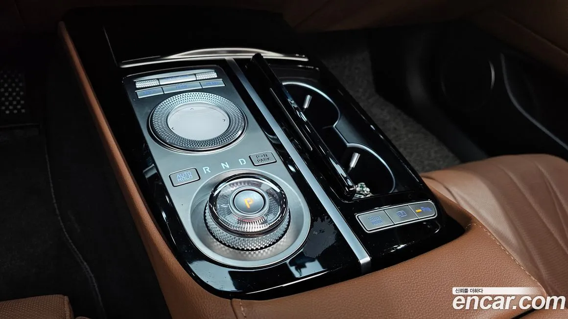 Genesis G80 — фото 9