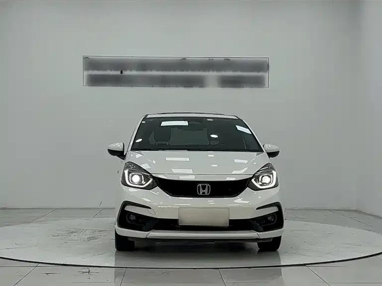 Honda Fit — фото 9