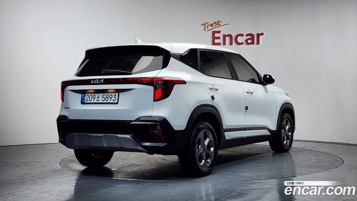 Kia Seltos 2024 из KR, фото 2
