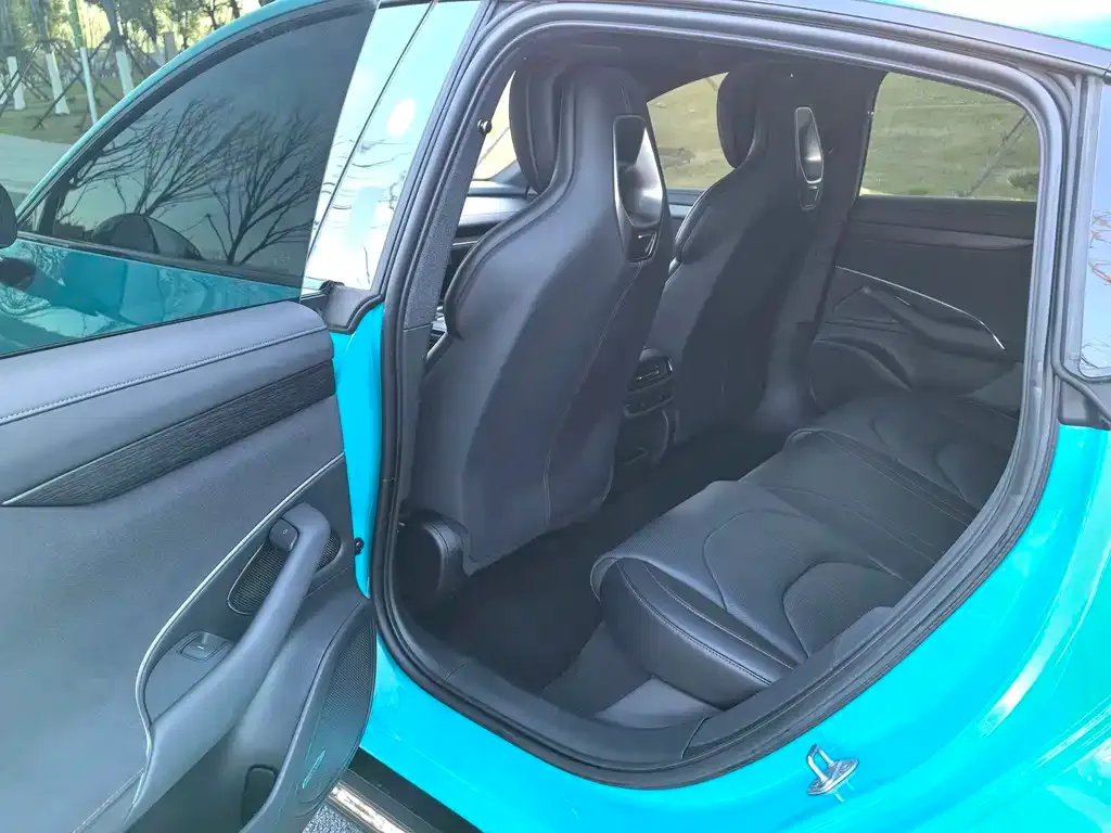 [object Object] SU7 2024 из CN, фото 7