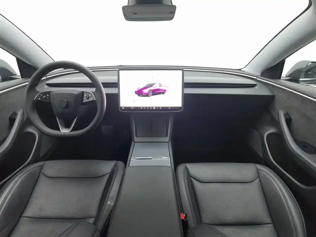 Tesla Model 3 — фото 2