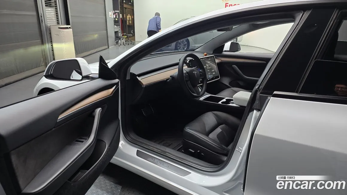 Tesla Model 3 2021 из KR, фото 4