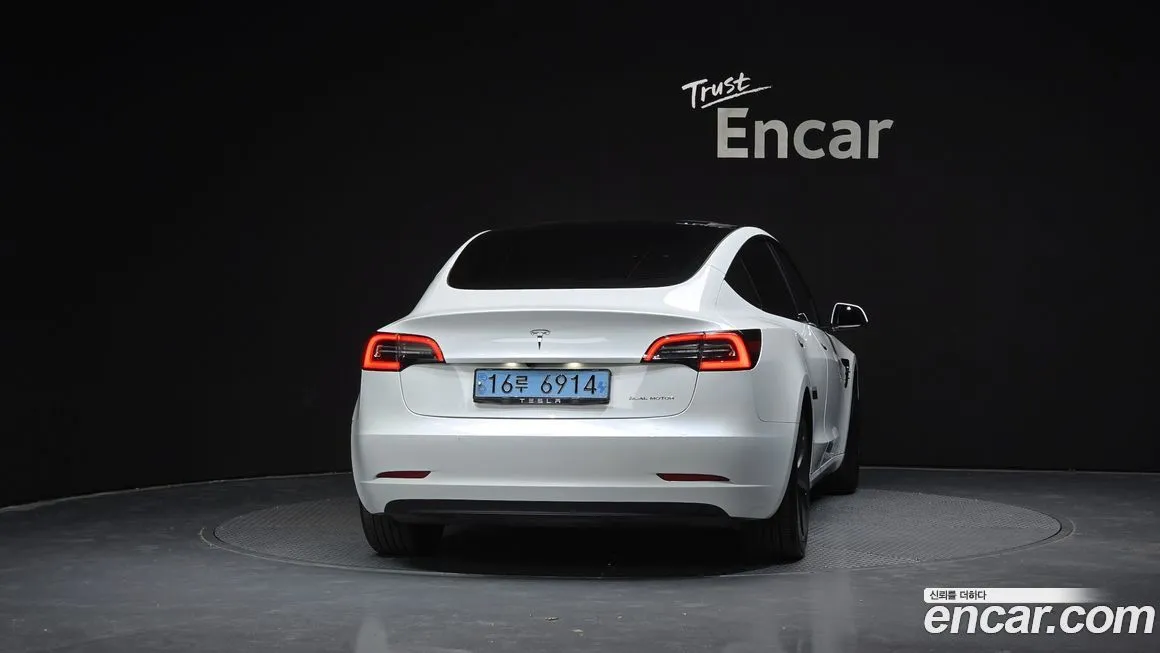 Tesla Model 3 2021 из KR, фото 6
